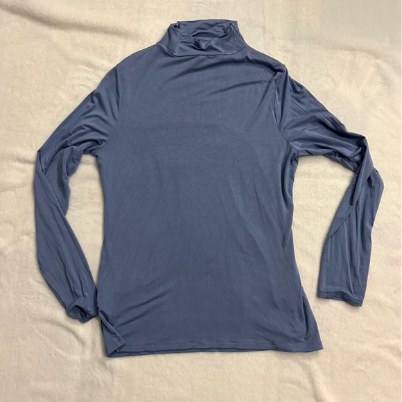 2/$30 Thyme Maternity Long Sleeve Mock-Neck T-Shirt, Large - Picture 6 of 8
